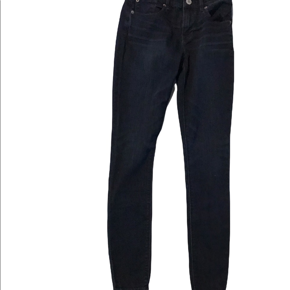 Express black jeaggins in excellent preowned condition